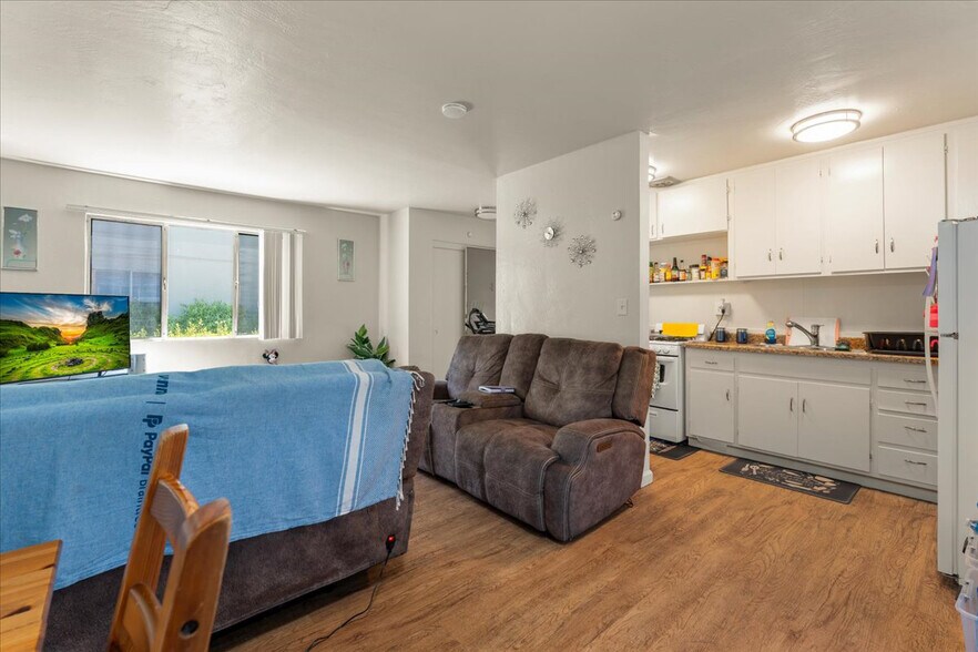 More Photos Of 423 N 26th St, San Jose Apartments For Sale