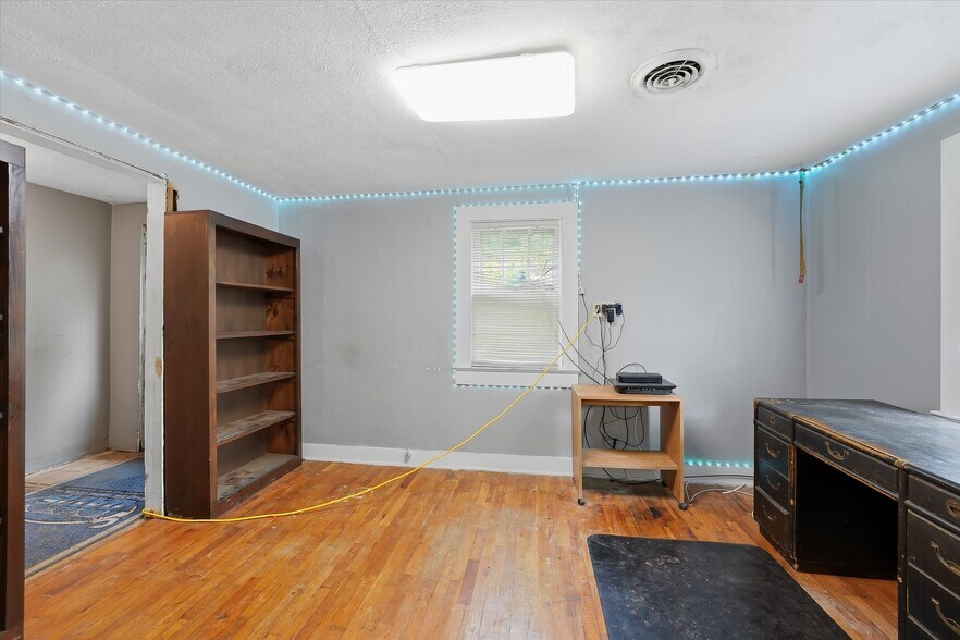More Photos Of 601 N Chilhowee Dr, Knoxville Multifamily For Sale