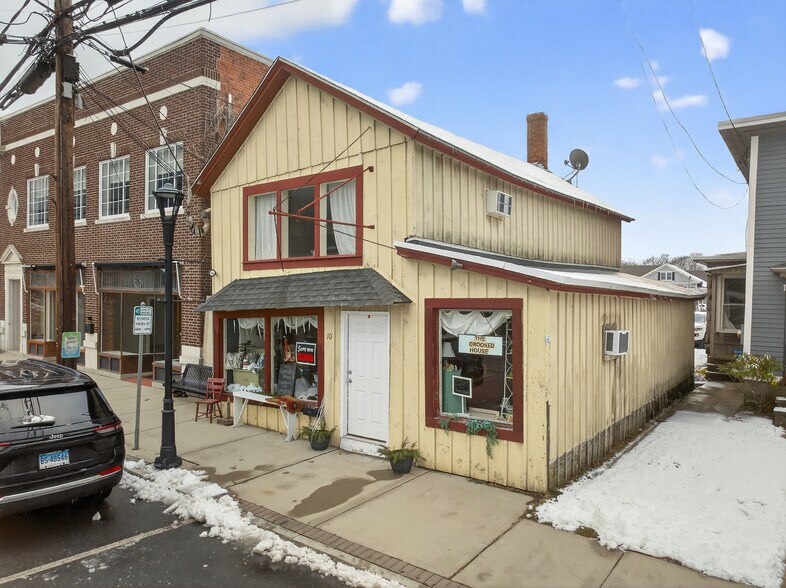 More Photos Of 5-13 W Main St, Clinton Storefront Retail Office For Sale