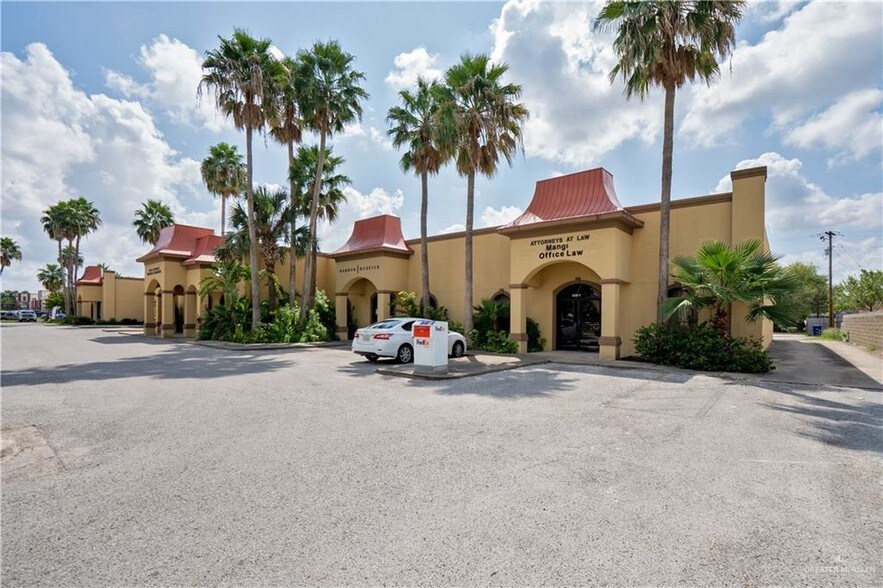 Primary Photo Of 6521 N 10th St, McAllen Medical For Lease