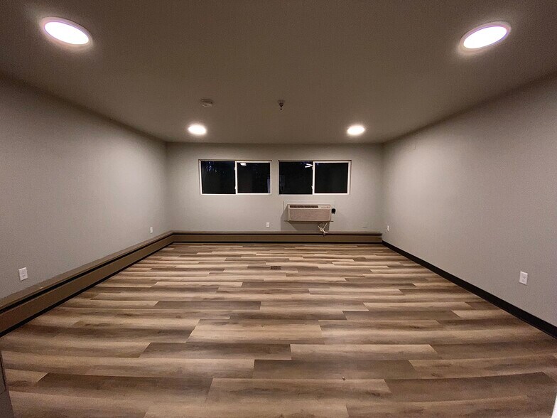 More Photos Of 801 S Shields St, Fort Collins Dormitory For Sale