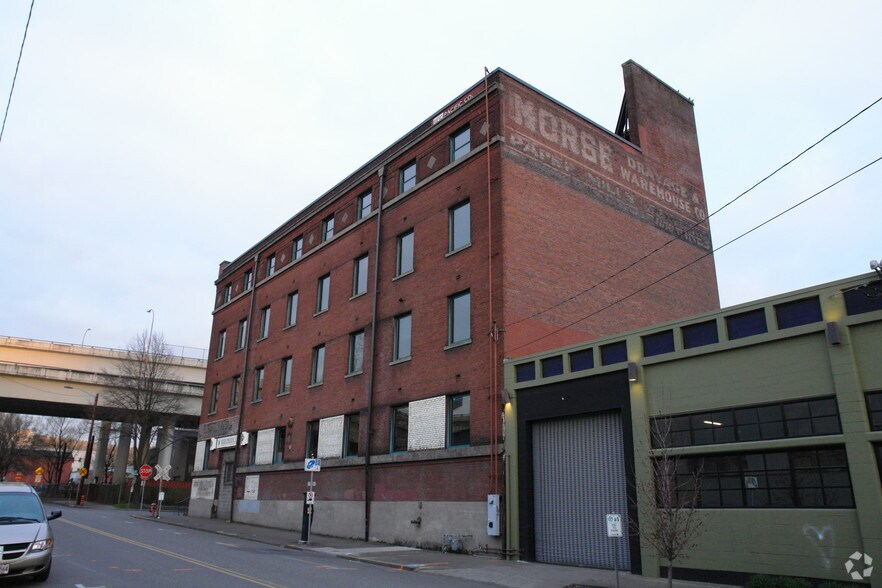 More Photos Of 1104 NW 15th Ave, Portland Office For Lease