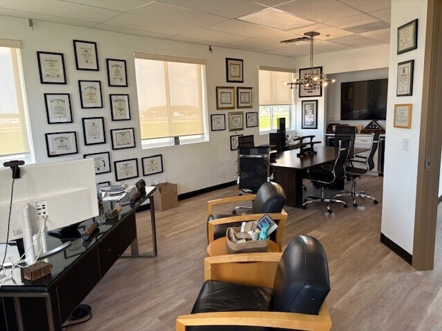 More Photos Of 1991-1993 Industrial Dr, Deland Loft Creative Space For Sale