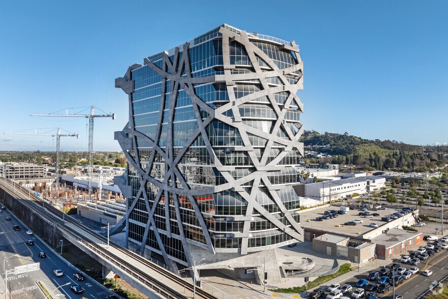 More Photos Of 5790 W Jefferson Blvd, Los Angeles Office For Lease