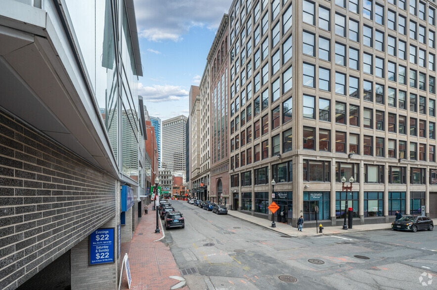 More Photos Of 42 Chauncy St, Boston Apartments For Sale