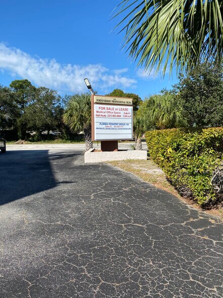 More Photos Of 255 Fortenberry Rd, Merritt Island Medical For Sale