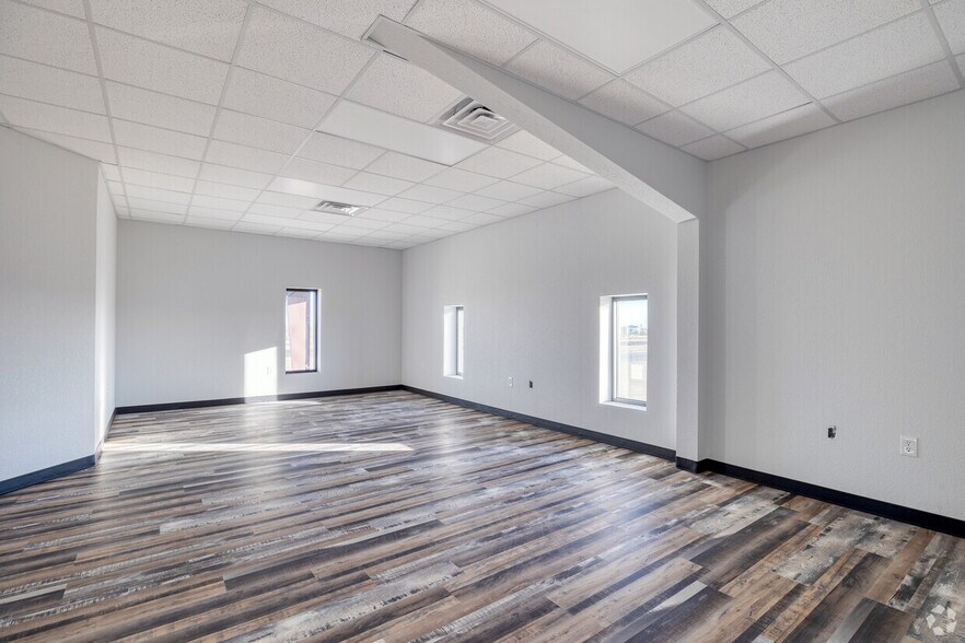 More Photos Of 14521 W I-20, Odessa Warehouse For Lease