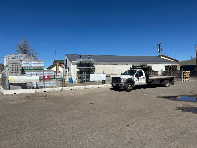 More Photos Of 410 S Summit View Dr, Fort Collins Warehouse For Lease