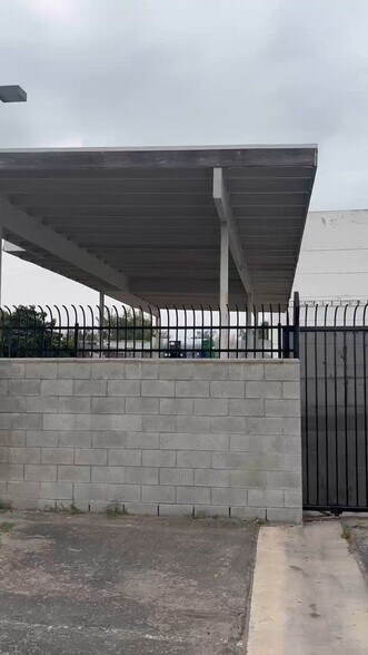 Primary Photo Of 2161 Maple Privado, Ontario Warehouse For Lease