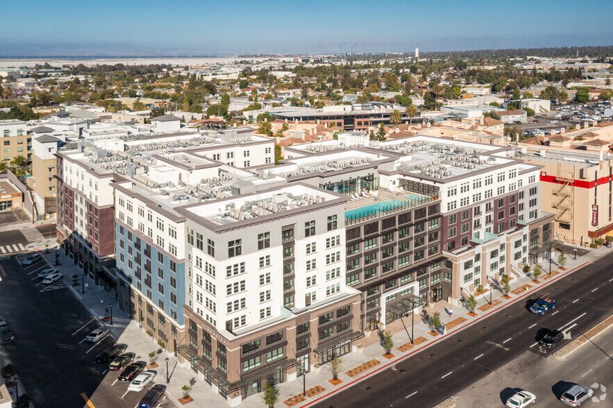 More Photos Of 1405 El Camino Real, Redwood City Apartments For Lease