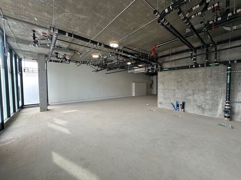 More Photos Of 611 N Virgil Ave, Los Angeles Apartments For Lease