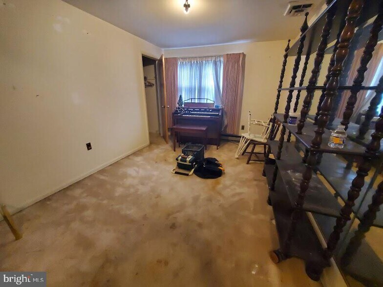 More Photos Of 108 Juliustown Rd, Browns Mills Storefront Retail Residential For Sale