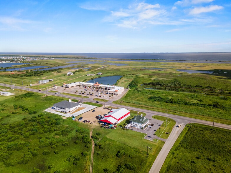 More Photos Of 2278 TX-87 Hwy, Crystal Beach Warehouse For Sale