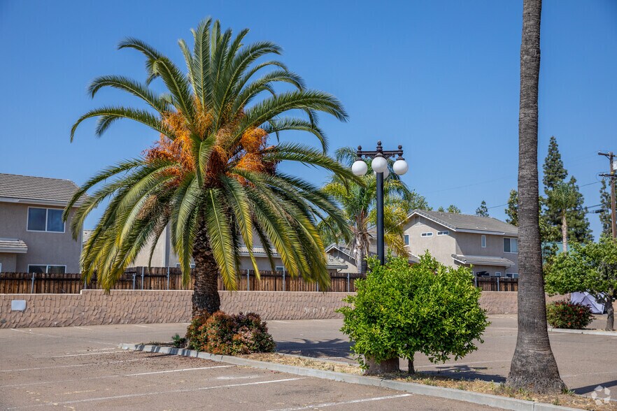 More Photos Of 1340 Broadway, El Cajon Restaurant For Sale