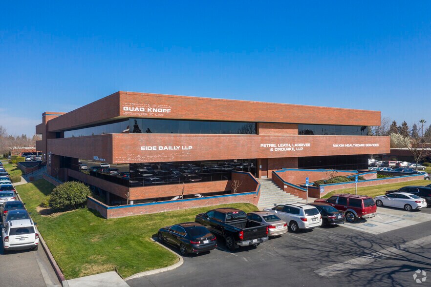 Primary Photo Of 6051 N Fresno St, Fresno Office For Lease