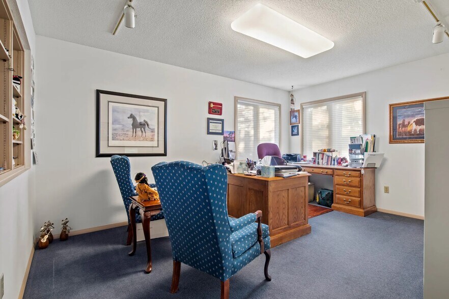 More Photos Of 6635 W Central Ave, Toledo Office For Lease
