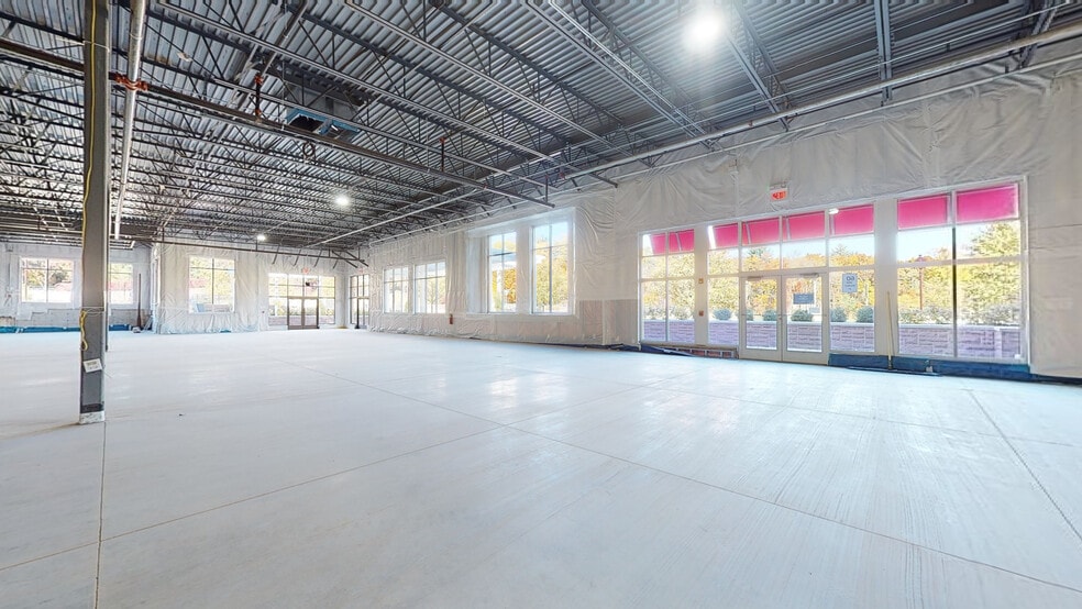 More Photos Of 21 Ensign Dr, Avon Unknown For Lease