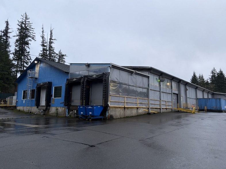 More Photos Of 16371 E State Route 3, Allyn Distribution For Sale