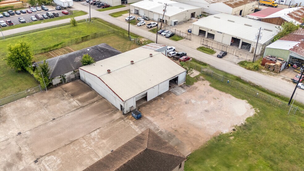 More Photos Of 6920 Winton St, Houston Land For Sale