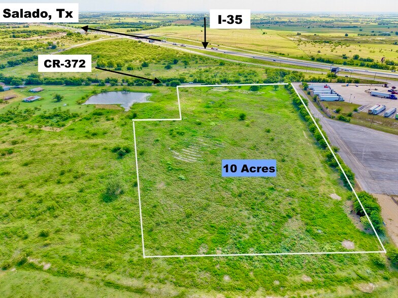 Primary Photo Of 13745 IH 35 Service Road, Jarrell Land For Sale