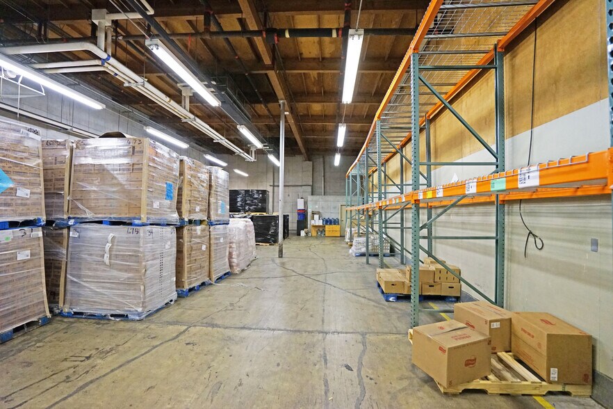 More Photos Of 911 S 3rd St, Yakima Truck Terminal For Lease