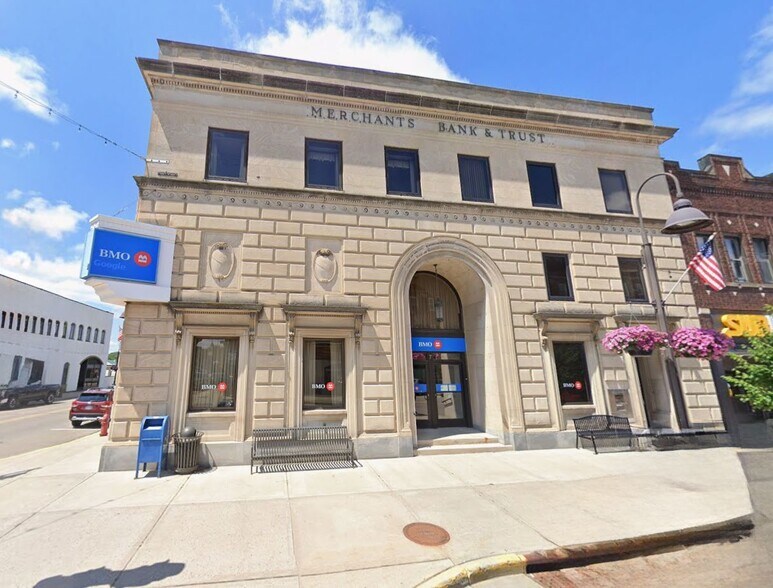 More Photos Of , Rhinelander General Retail For Sale