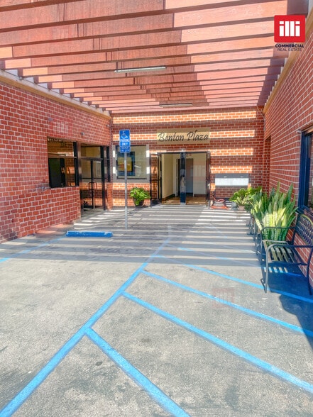 More Photos Of 2650 W Temple St, Los Angeles Freestanding For Lease