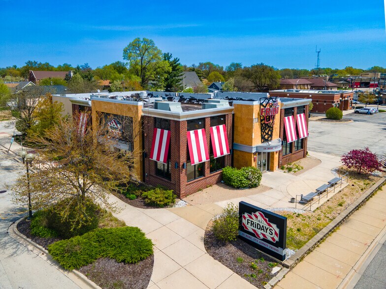 More Photos Of 5420 W 95th St, Oak Lawn Restaurant For Lease