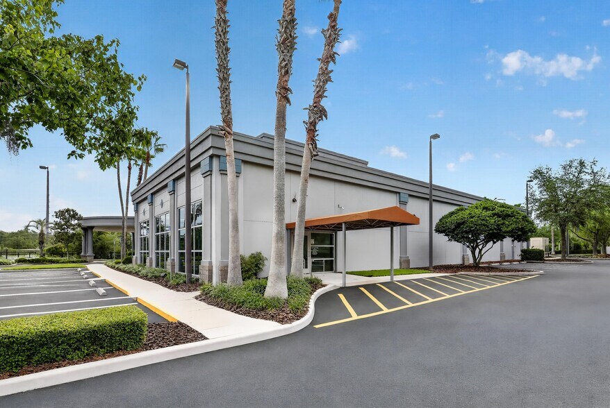 More Photos Of 201 W Guava St, The Villages Medical For Lease