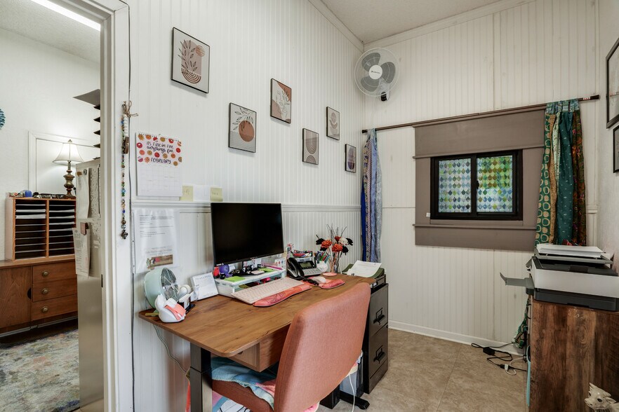 More Photos Of 2410 9th St, Wichita Falls Medical For Sale