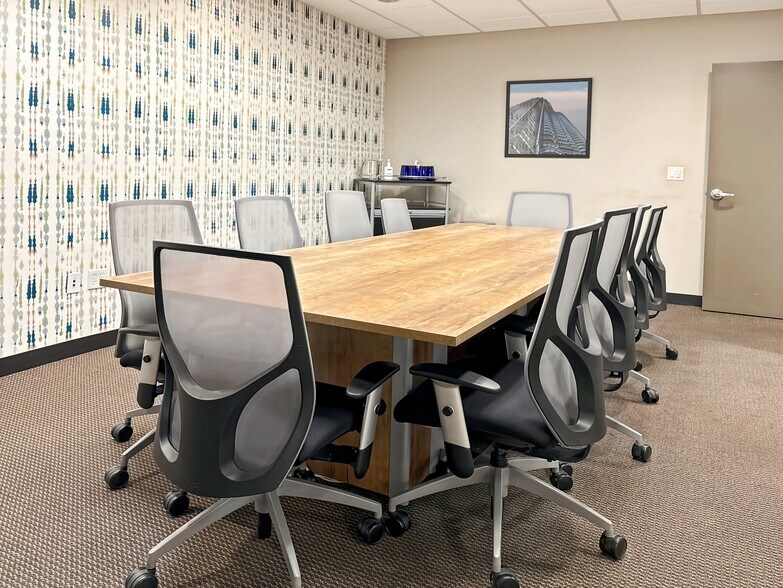 More Photos Of 64 E Broadway Rd, Tempe Coworking Space