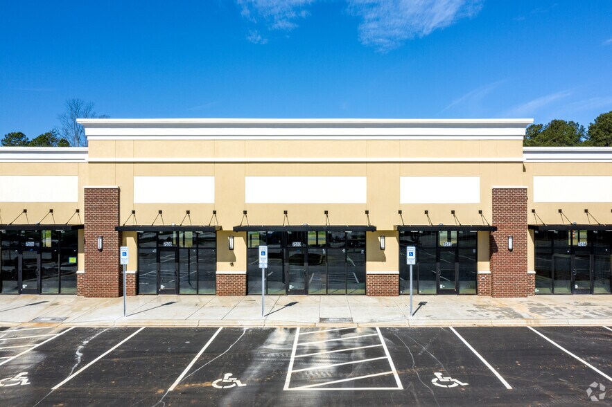 More Photos Of 7610 E NC 150 Hwy, Sherrills Ford Restaurant For Lease