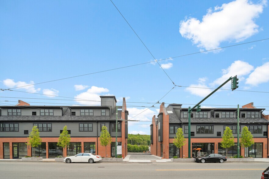 Primary Photo Of 493 Trapelo Rd, Belmont Storefront For Lease