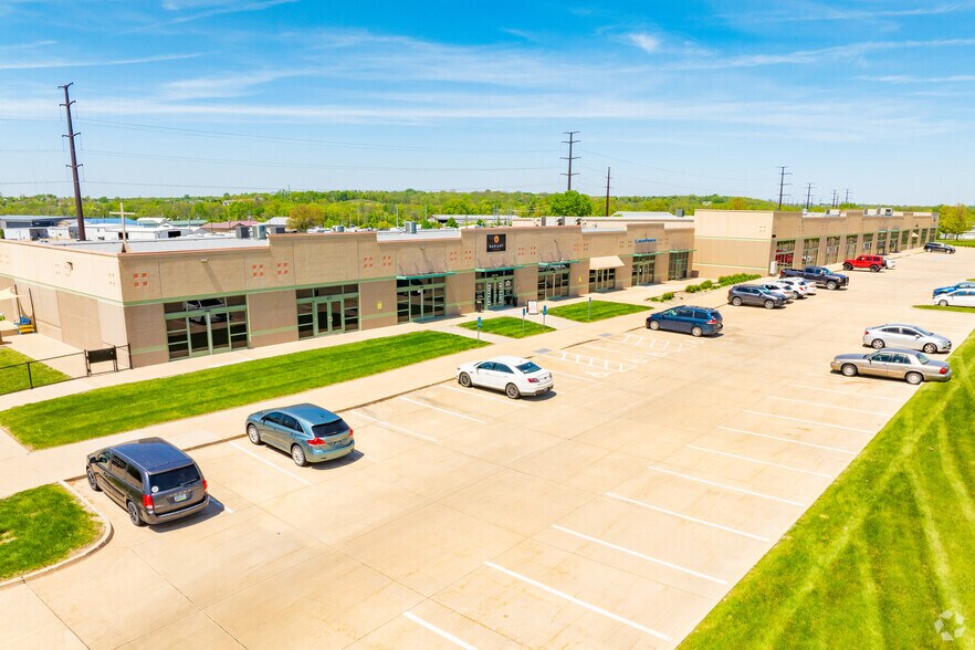 More Photos Of 1300 Metro East Dr, Pleasant Hill Light Manufacturing For Lease