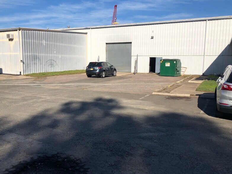 More Photos Of 712 Ellis Rd, Durham Warehouse For Sale