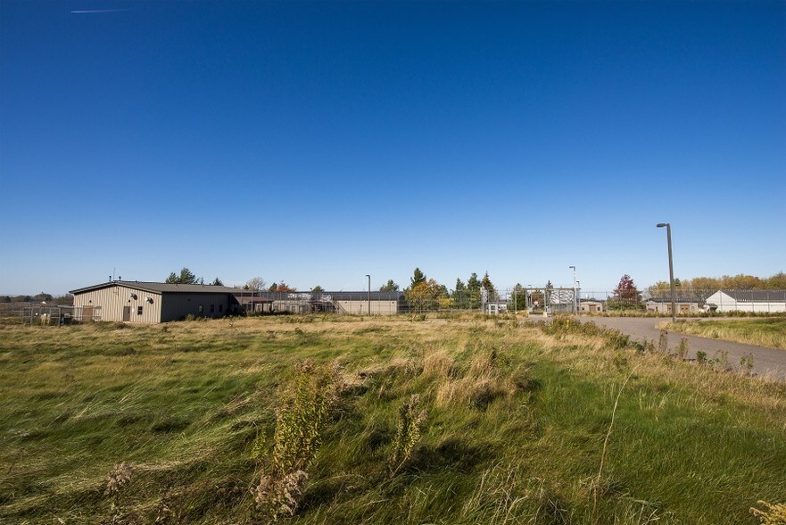 More Photos Of 7874 State Route 11, Chateaugay Warehouse For Lease