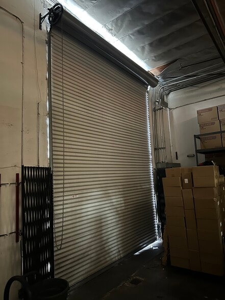 More Photos Of 10742-10752 Noel St, Los Alamitos Light Manufacturing For Sale