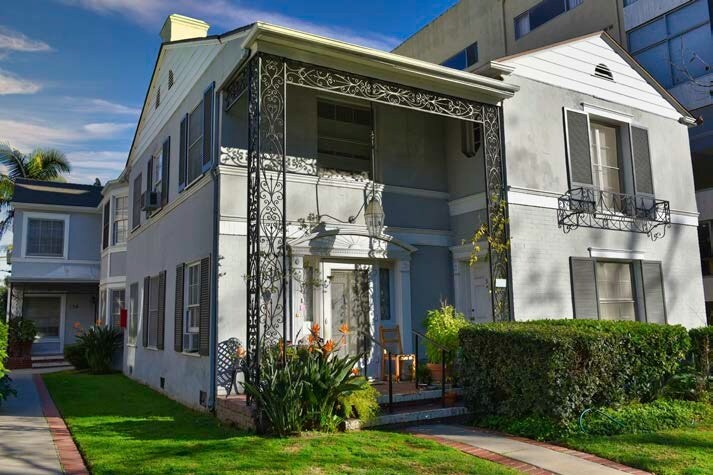 More Photos Of 136 S McCarty Dr, Beverly Hills Apartments For Sale