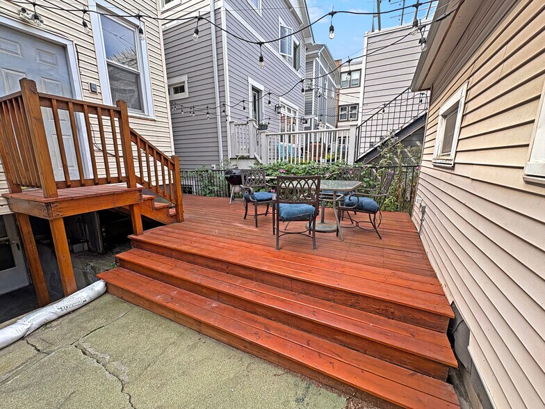 More Photos Of 2754 W Giddings St, Chicago Apartments For Sale