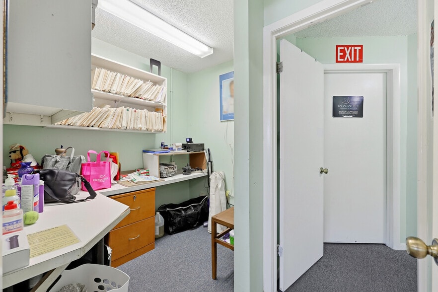 More Photos Of 2180 A1A S, Saint Augustine Office For Sale