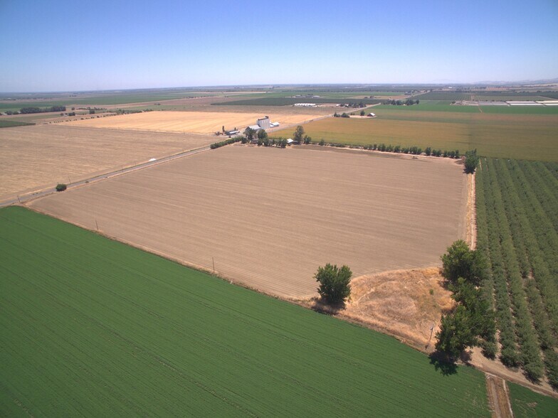 More Photos Of 28968 County Road 26, Winters Land For Sale