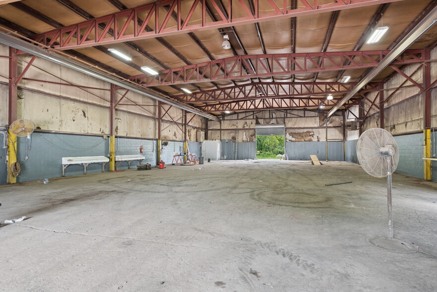 More Photos Of 870 Springfield Hwy, Goodlettsville Warehouse For Sale