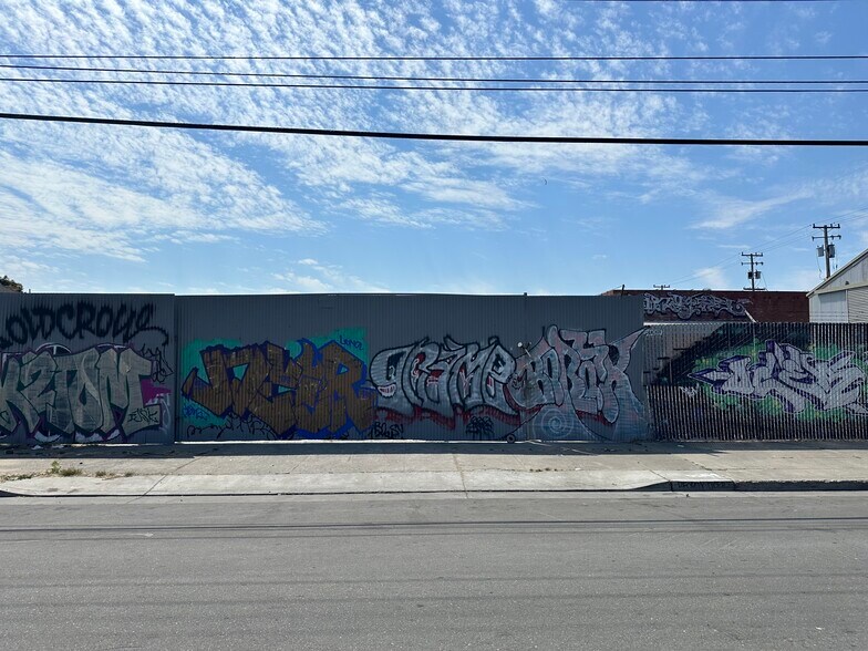 More Photos Of 3319 Linden St, Oakland Land For Sale