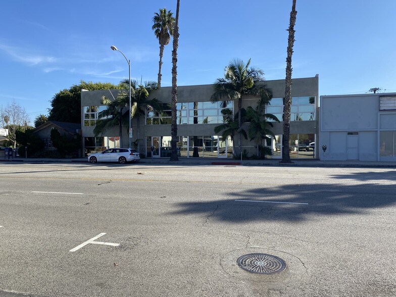 Primary Photo Of 11122 Washington Blvd, Culver City Storefront Retail Office For Sale