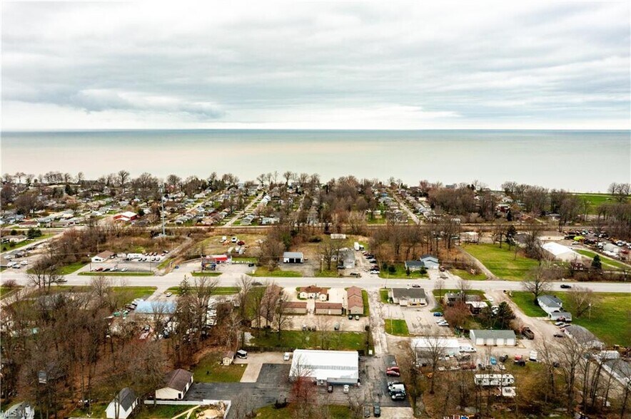 More Photos Of 3537 Liberty Ave, Vermilion Hotel For Sale