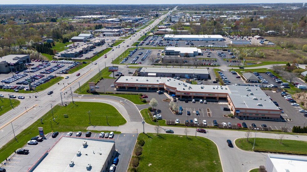 More Photos Of 4916 Illinois Rd, Fort Wayne Unknown For Lease