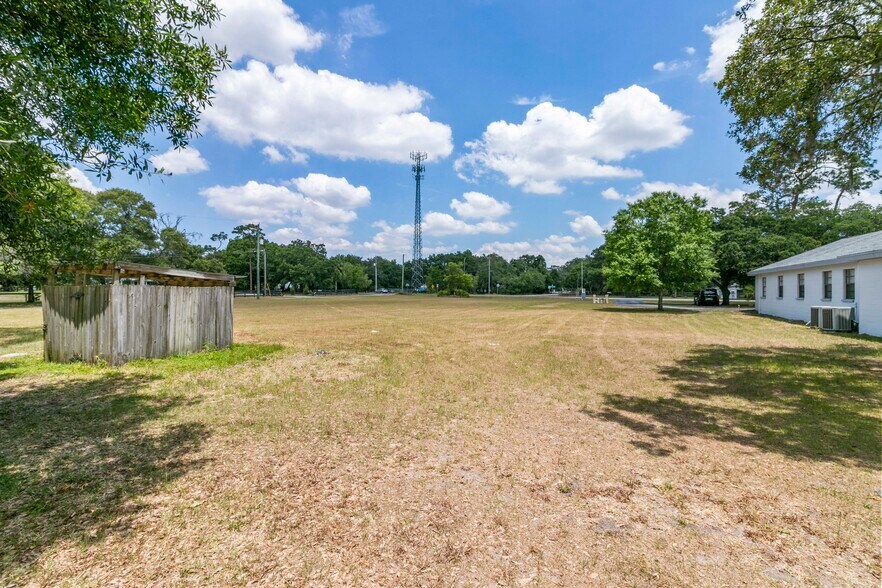 More Photos Of 13042 Tarpon Springs Rd, Odessa Religious Facility For Sale