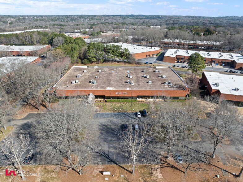 Primary Photo Of 4830 River Green Pky, Duluth Warehouse For Sale