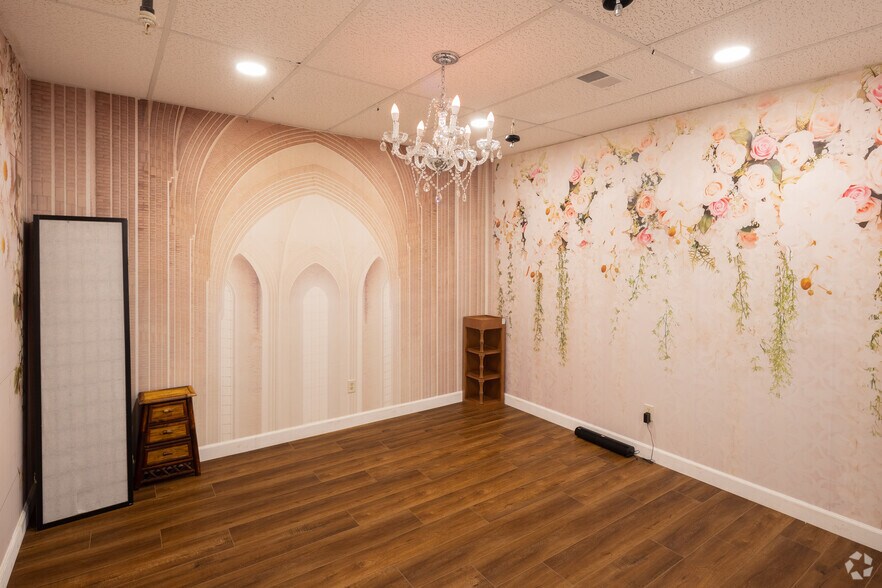 More Photos Of 18253 Colima Rd, Rowland Heights Storefront Retail Office For Lease