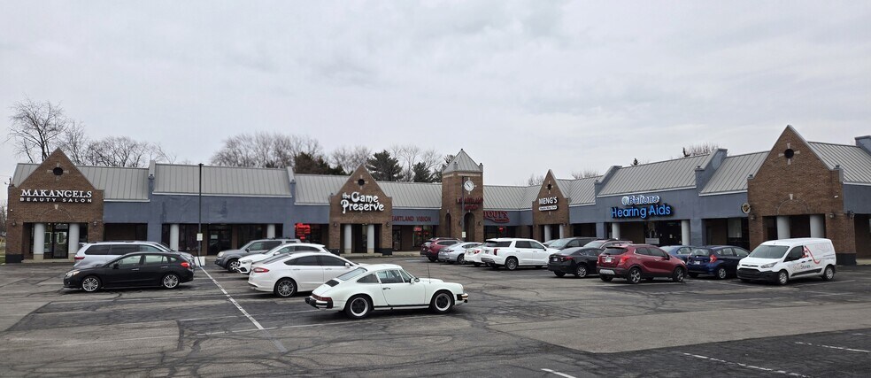 More Photos Of 1551 E Stop 12 Rd, Indianapolis Unknown For Lease